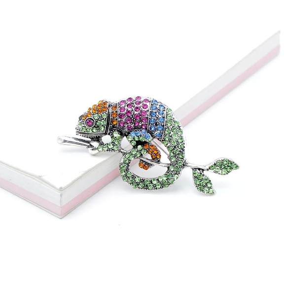 🆕 Rhinestone Chameleon Lizard🦎 Brooch Pin - Picture 3 of 5